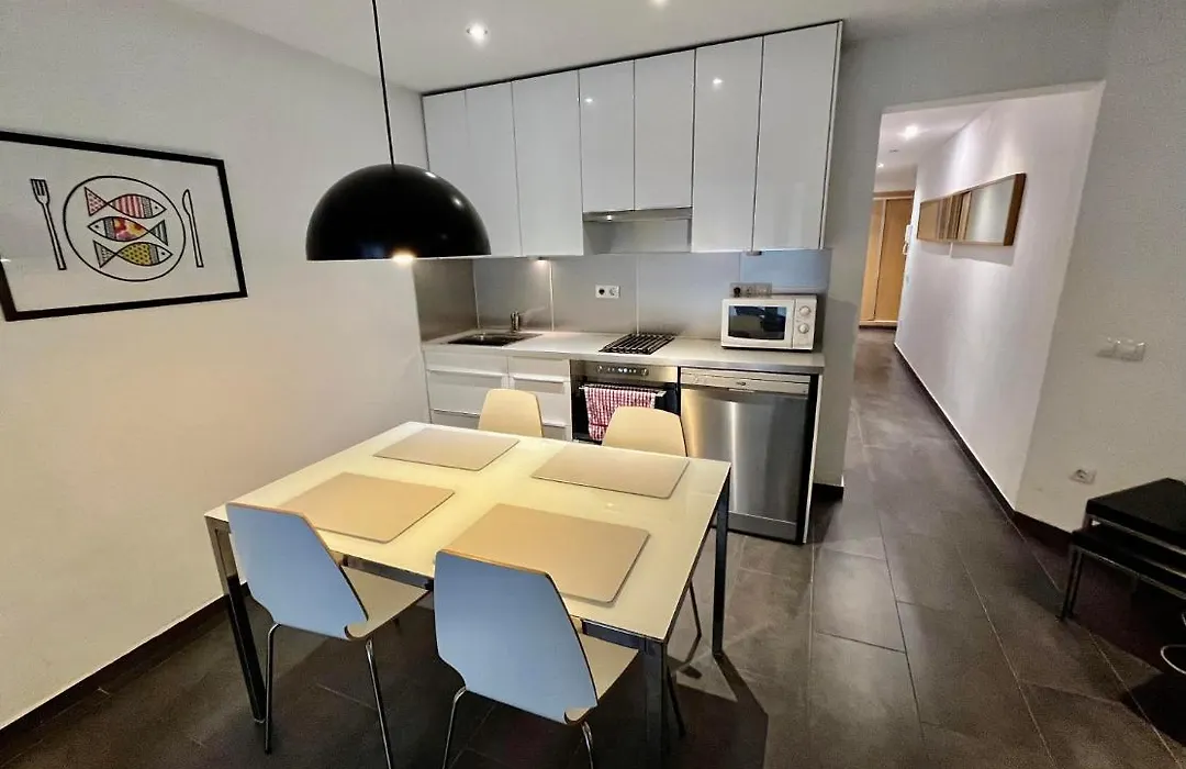 Gorgeous Apartment In Downtown-1